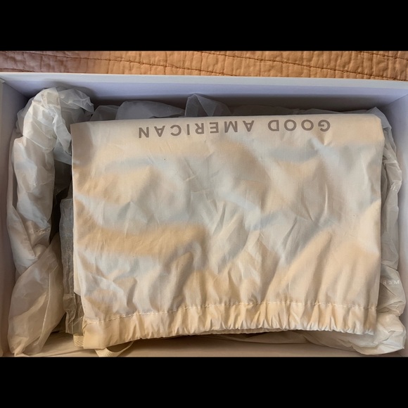 Good American Black Heels - Picture 8 of 8